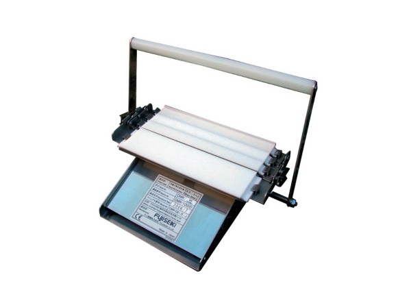 Fujiseiki Miss Maki - Maki Robot