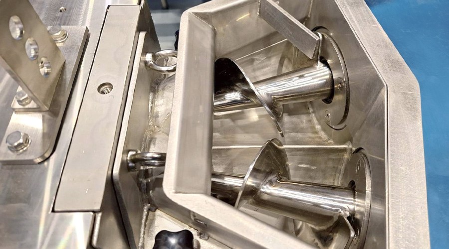 Sfogliatrice a coclea per gyoza TOA Industry GDM-W220 (screw-type dough sheeter)
