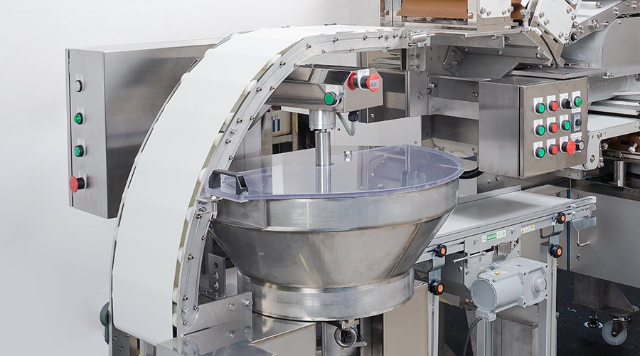 Sfogliatrice a coclea per gyoza TOA Industry GDM-W220 (screw-type dough sheeter)