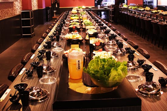 Kaiten buffet luxury